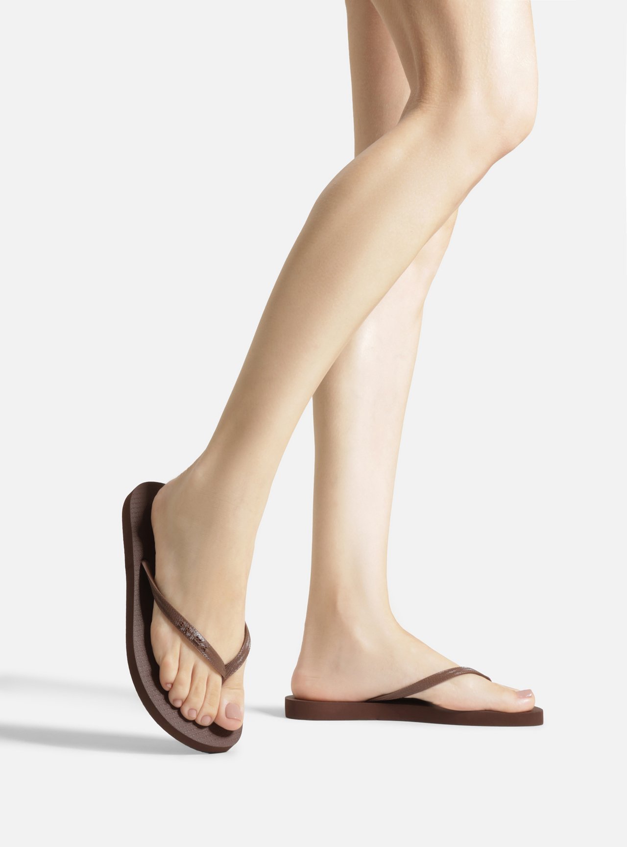 Chinelo de Dedo Marrom Flatform Brizza — foto 5
