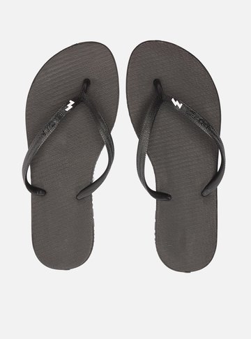 Chinelo de Dedo Preto Sola Brizza