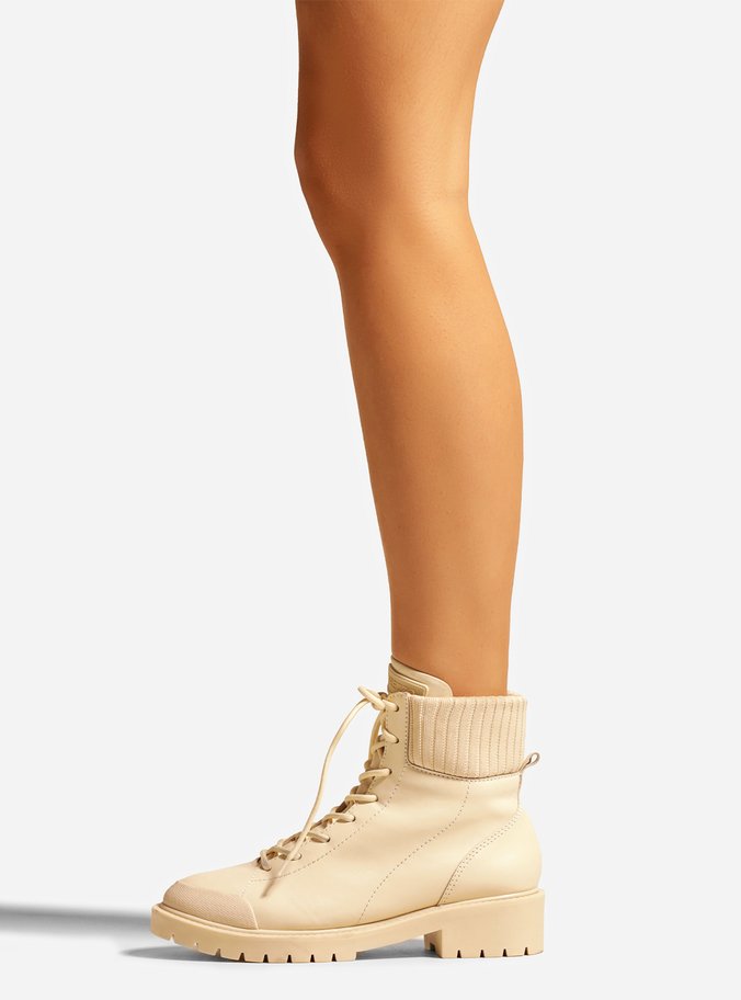 Coturno Off-White Couro Tratorado Lizza
