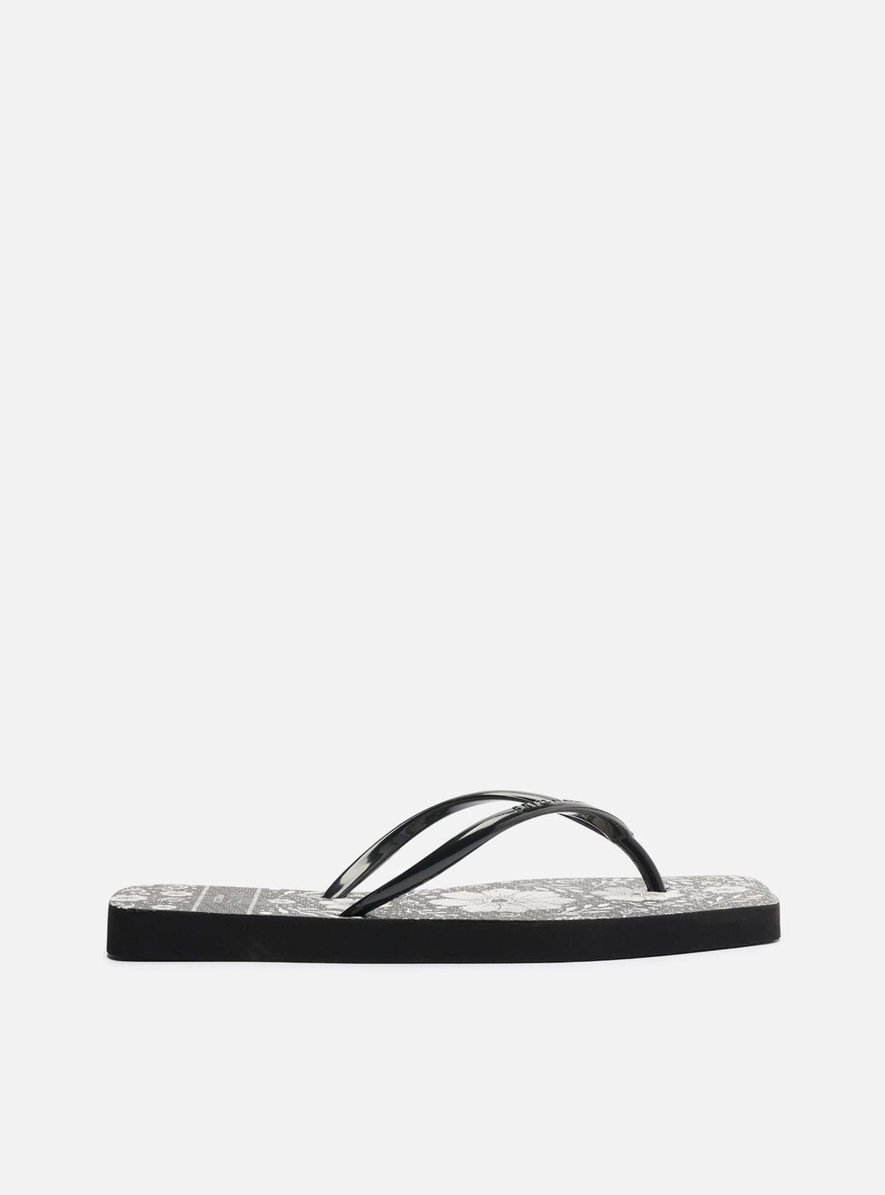 Chinelo de Dedo Preto Flat Brizza Estampa Flores — foto 3