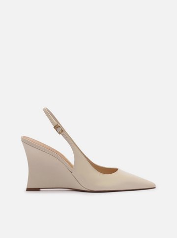 Arezzo — Scarpin Off White Couro Salto Alto Anabela Slingback