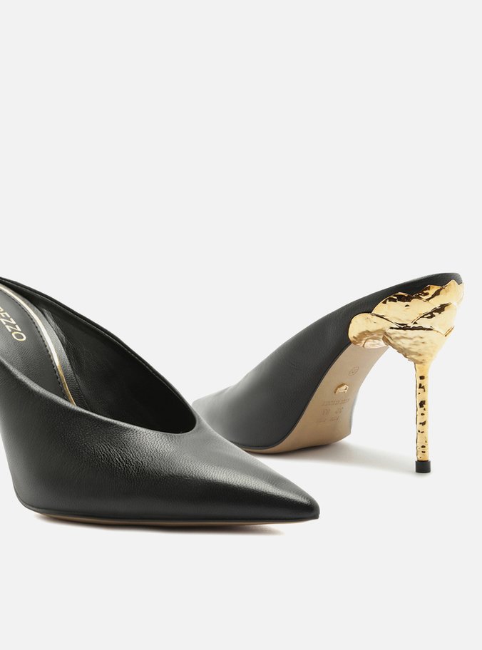 Mule Preta Couro Salto Fino Dourado Aberto