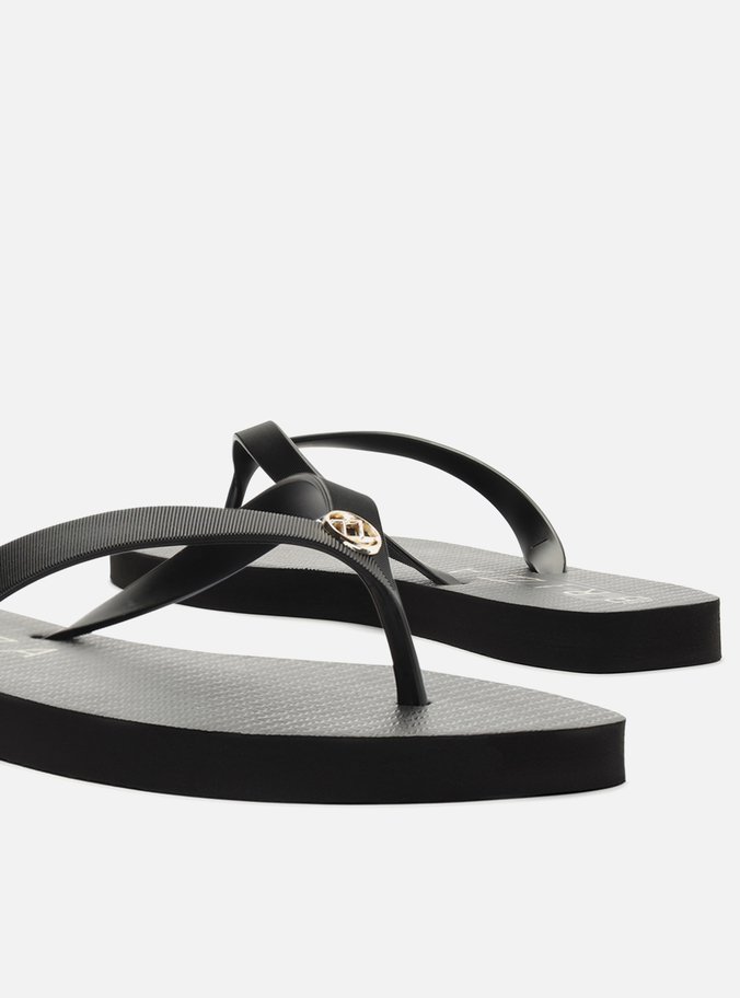 Chinelo de Dedo Preto Pedraria Brizza