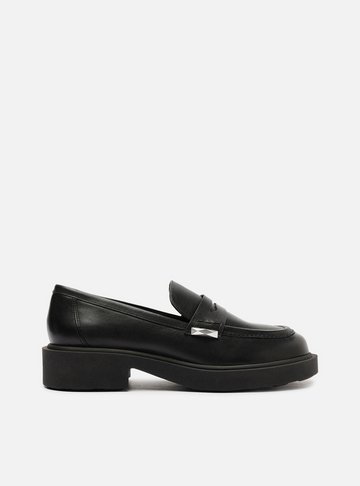 Mocassim Preto Couro Bloco Tira Detalhe