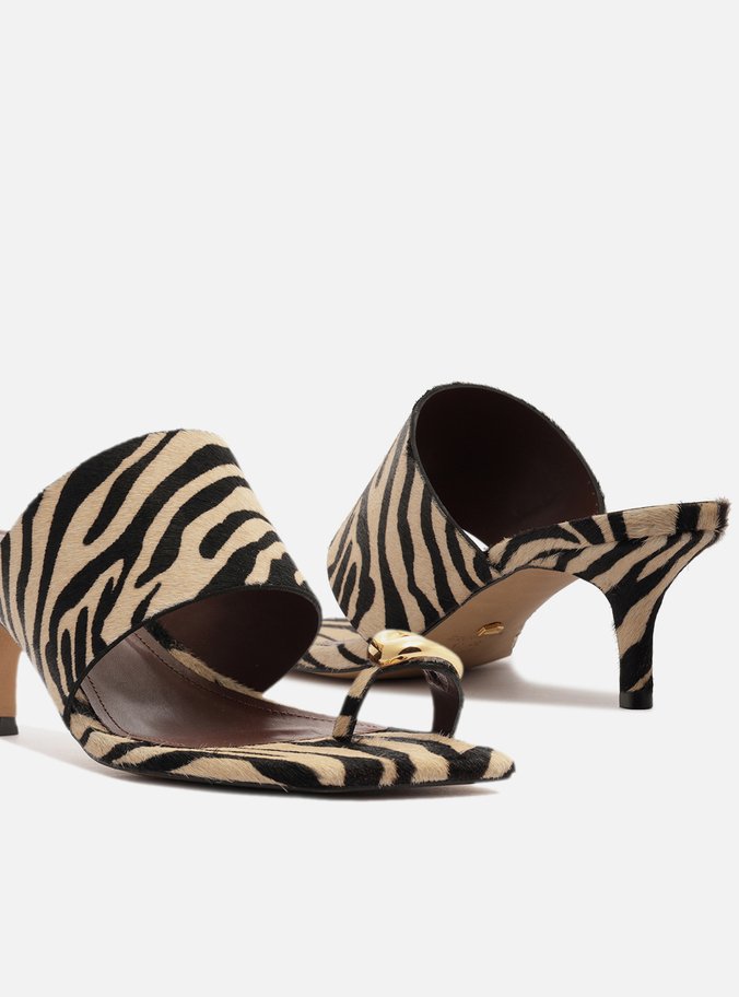 Sandália Animal Print Salto Fino Metal Bold
