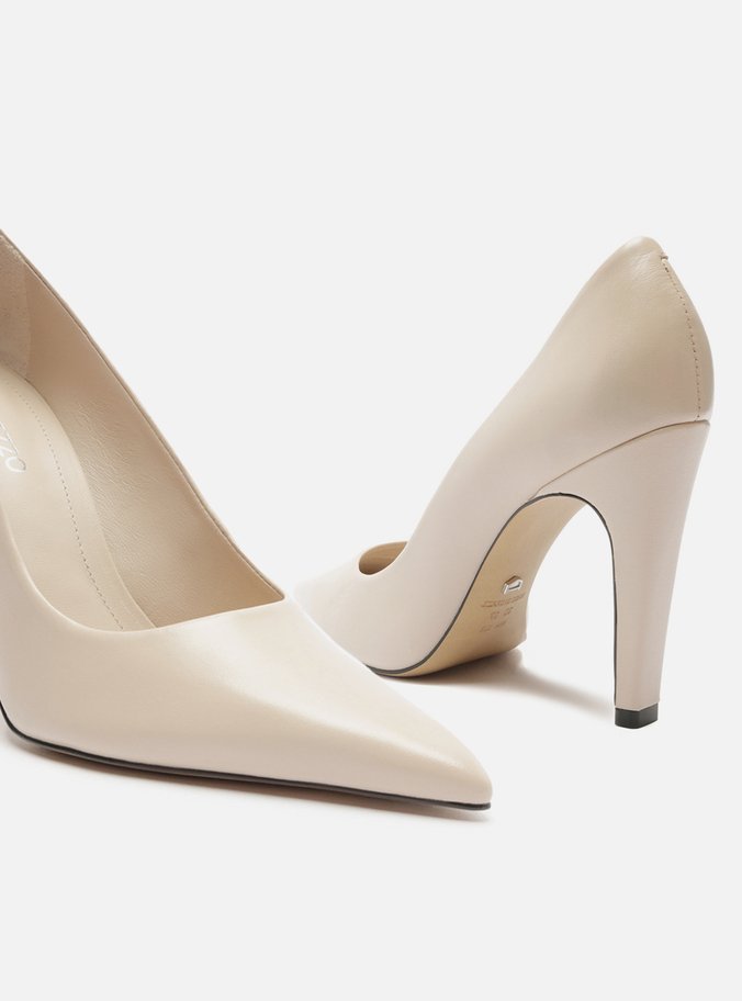 Scarpin Branco Couro Salto Alto Bico Fino