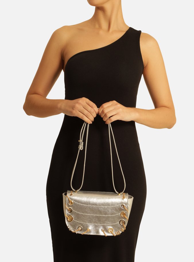 Bolsa Tiracolo Prata Couro Pequena Costuras Metais