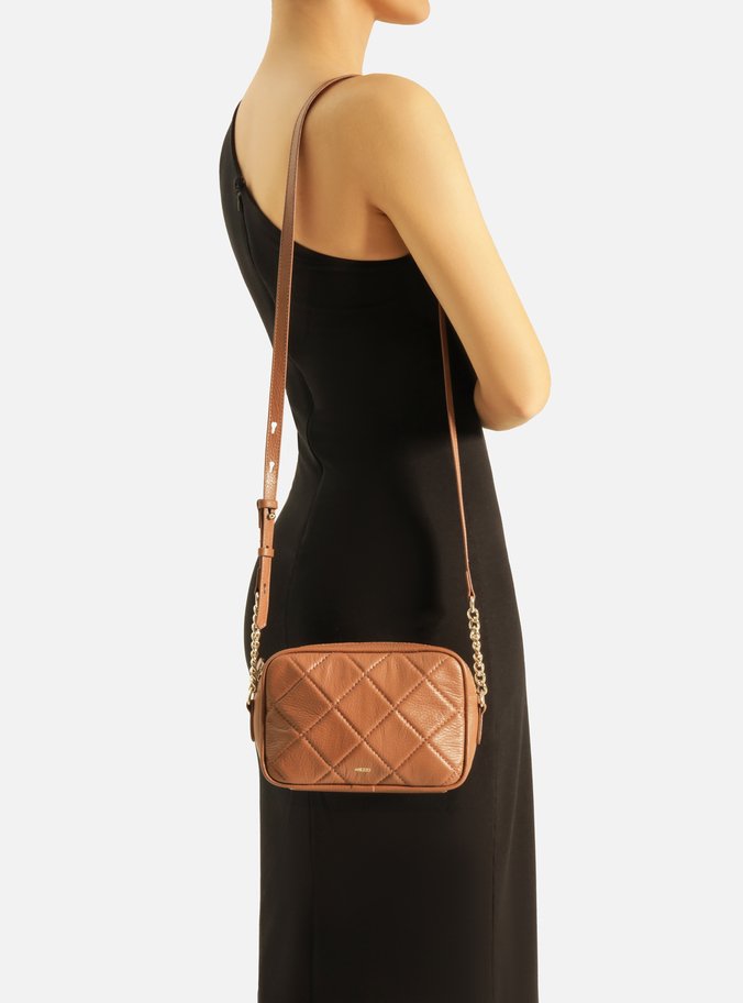 Bolsa Tiracolo Marrom Couro Matelassê Pequena