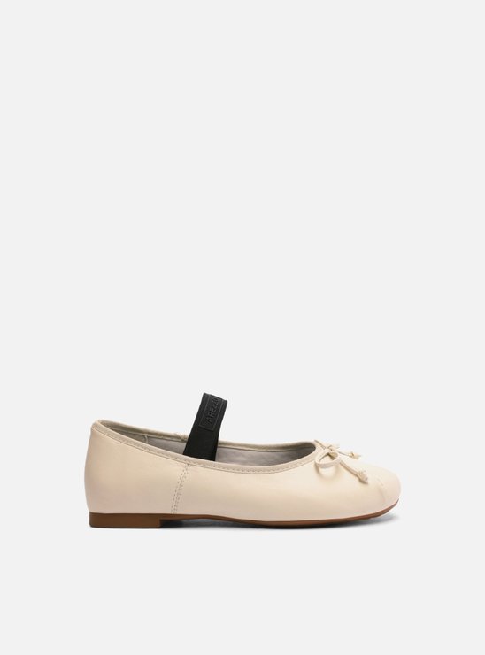 Sapatilha Infantil Off-White Bico Redondo Charlotte