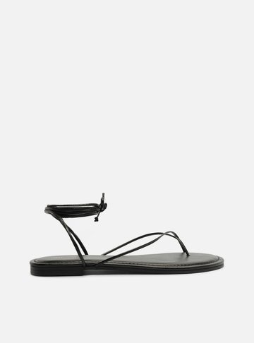 Sandália Rasteira Preta Slim Amarração