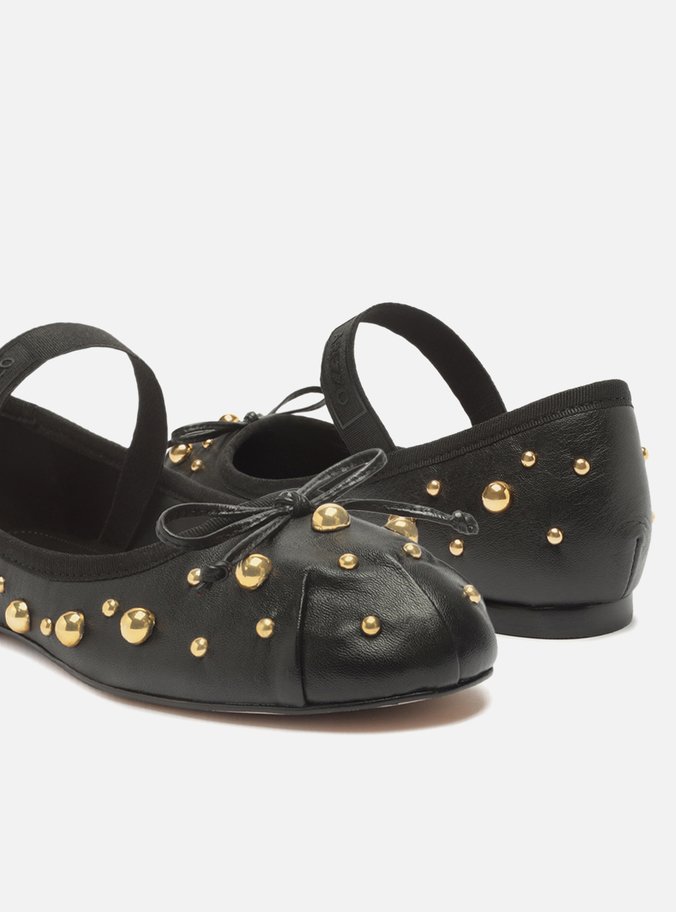 Sapatilha Boneca Preta Couro Bico Redondo Studs
