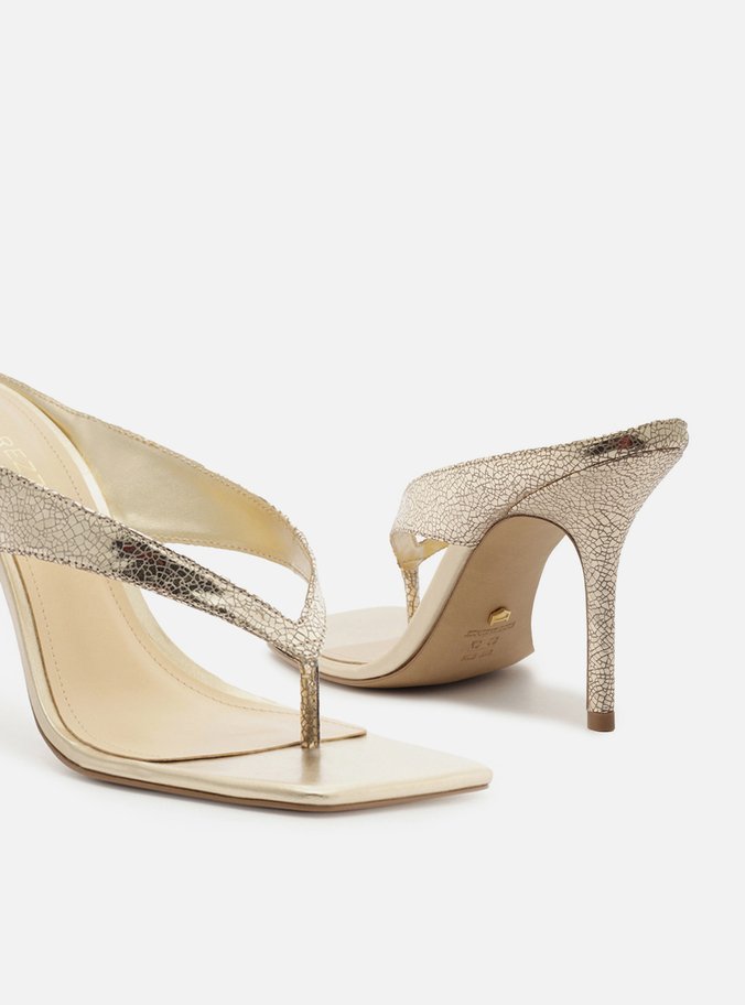 Tamanco Dourado Couro Salto Alto Thong