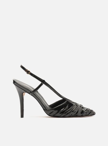Scarpin Preto Verniz Slingback