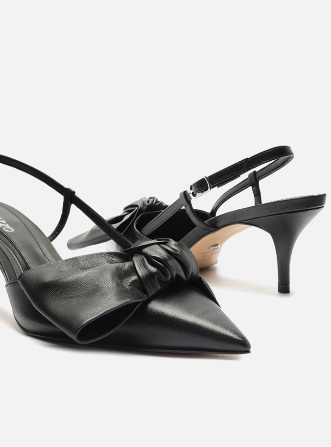 Scarpin Preto Couro Salto Fino Maxi Laço Slingback