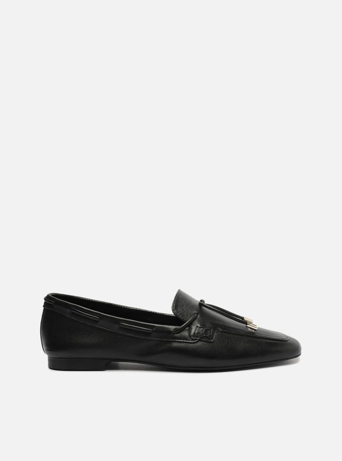 Mocassim Preto Couro Bico Quadrado Tira