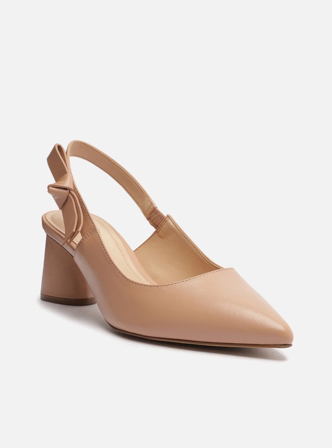 Scarpin Nude Couro Bico Fino Slingback