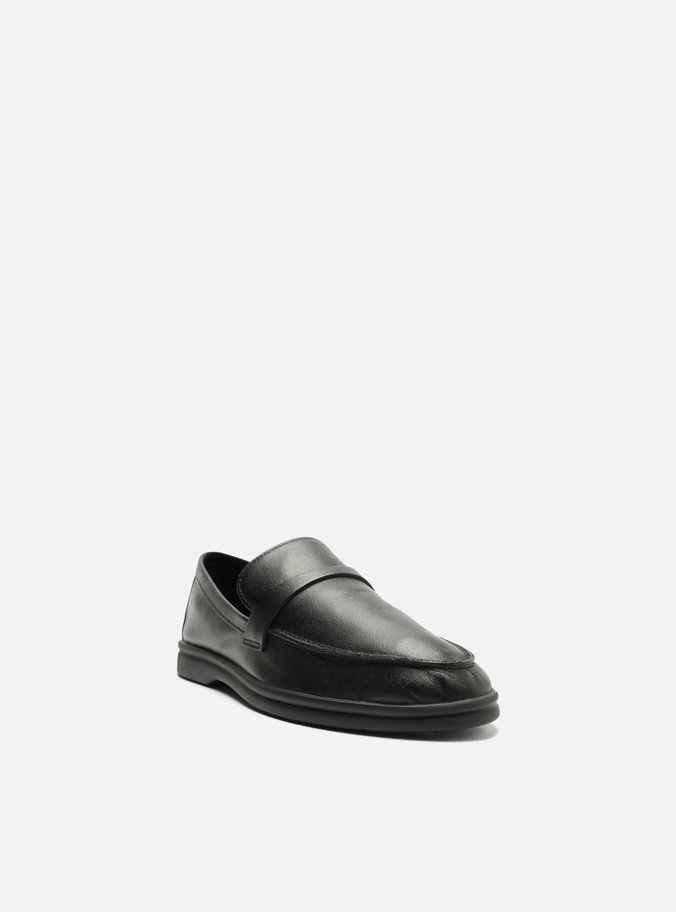 Mocassim Preto Couro Tira Detalhe