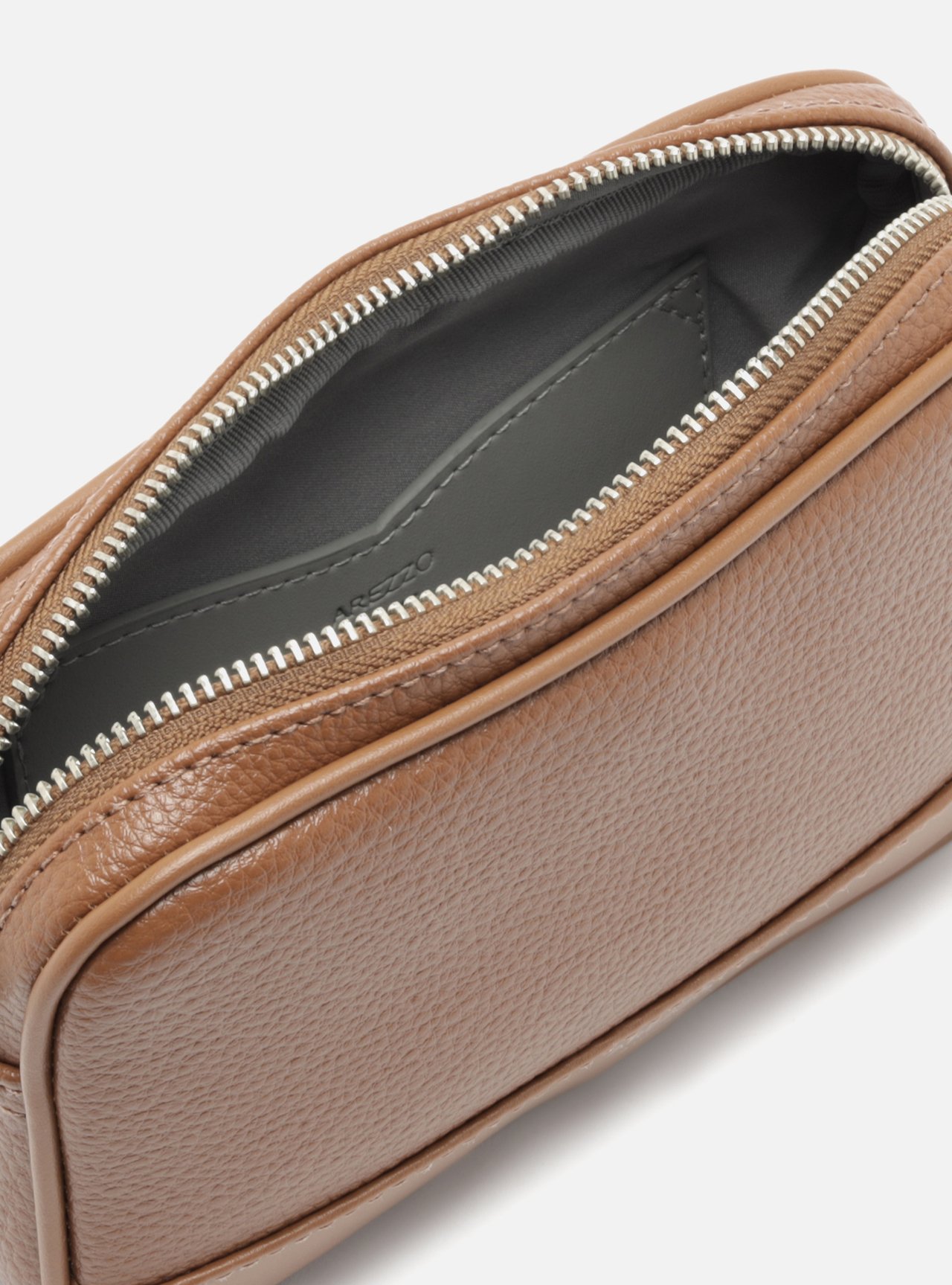 Bolsa Tiracolo Marrom Pequena Corrente Basic — foto 4