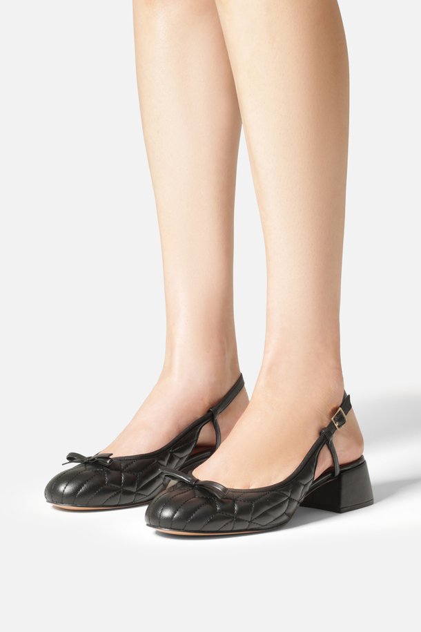 Scarpin Preto Salto Bloco Matelassê Slingback