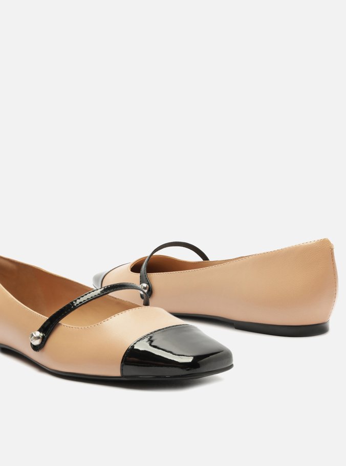 Sapatilha Boneca Bege Cap Toe Preta