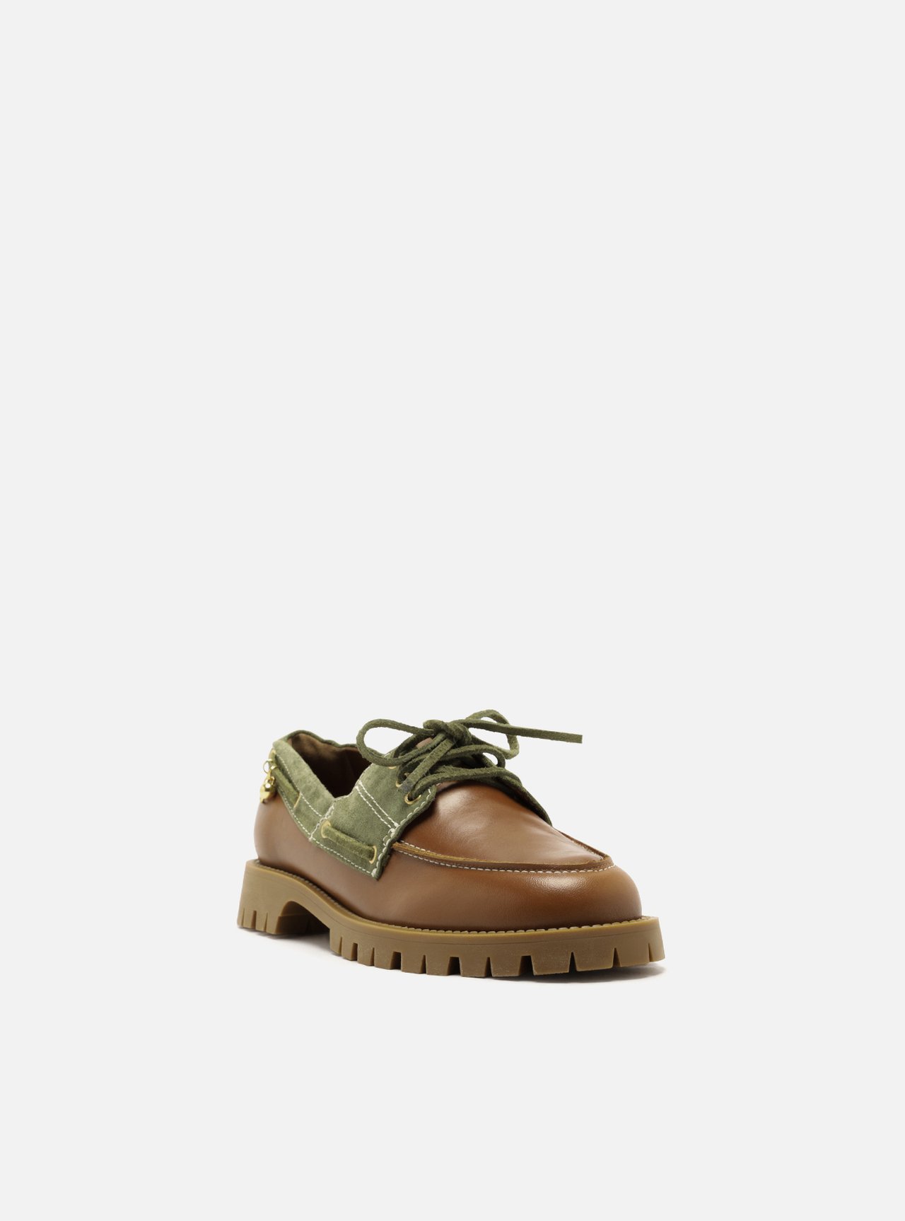 Mocassim Bico Redondo Amarração Suede Metais — foto 2