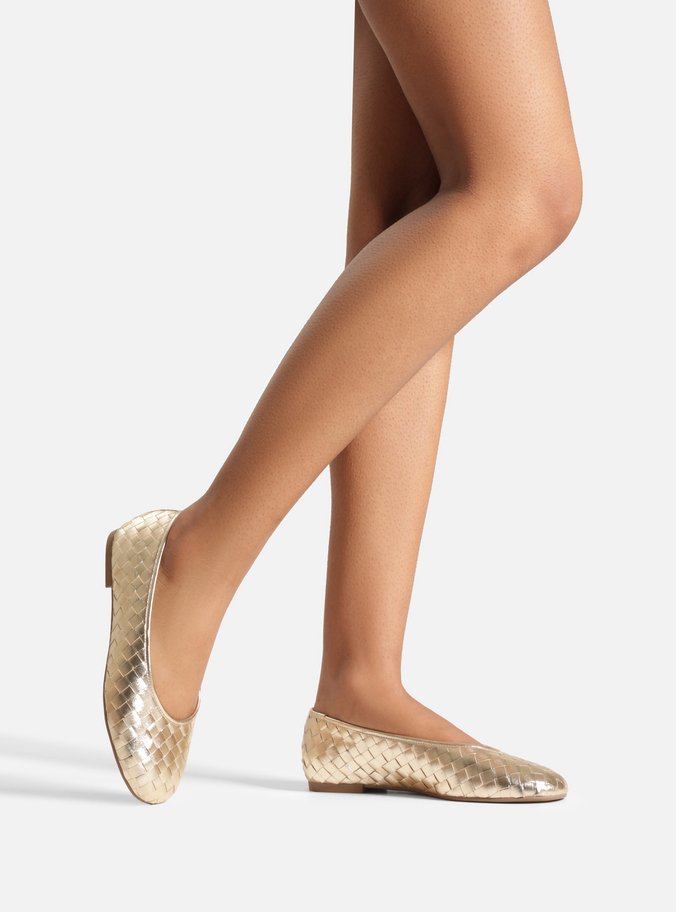 Sapatilha Dourada Bico Redondo