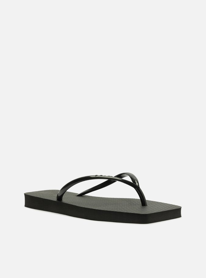 Chinelo de Dedo Preto Flat Brizza