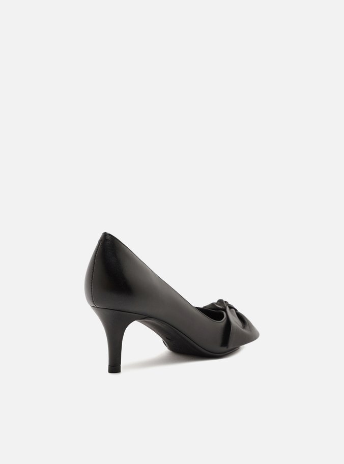 Scarpin Preto Couro Salto Fino Laço Maxi