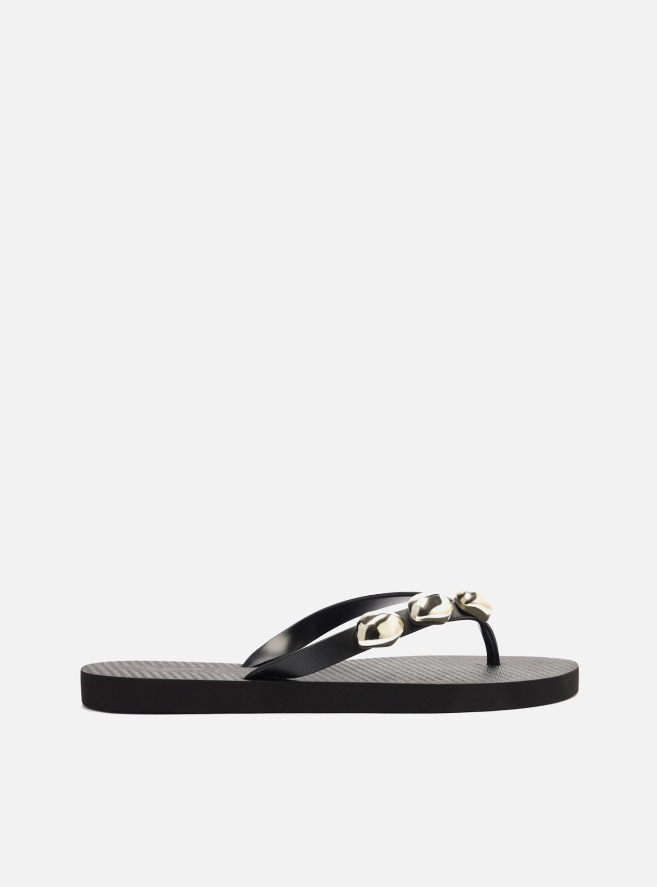 Chinelo de Dedo Preto Essential Metais — foto 3