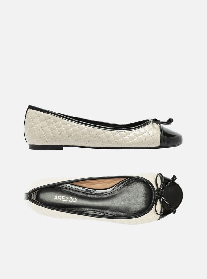Sapatilha Classic Off-White e Preta