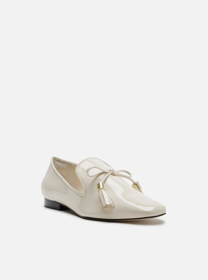 Mocassim Off-White Salto Rasteiro