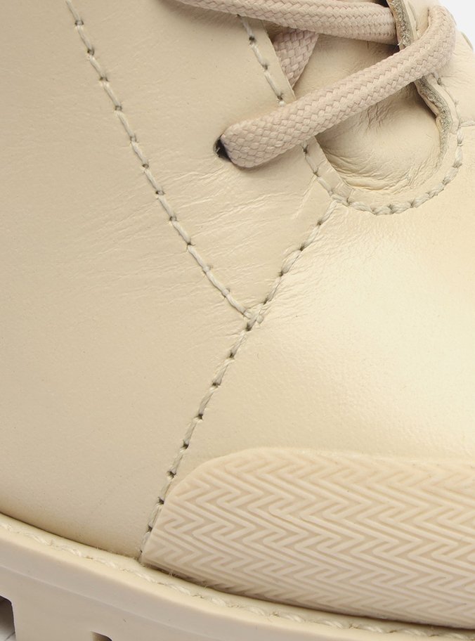 Coturno Off-White Couro Alto Tratorado Lizza 