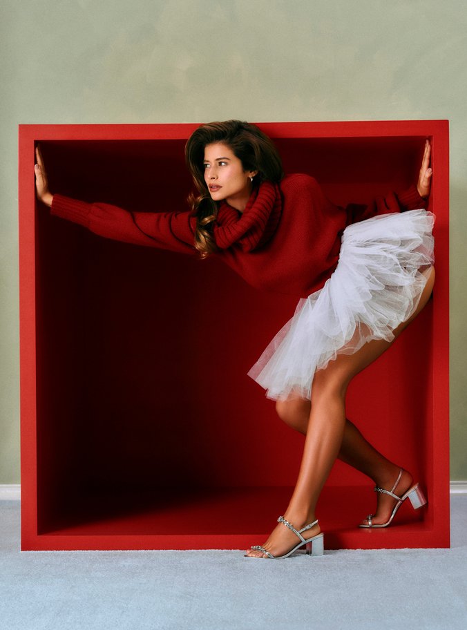 Sandália Prata Couro Salto Bloco Tiras Pedrarias