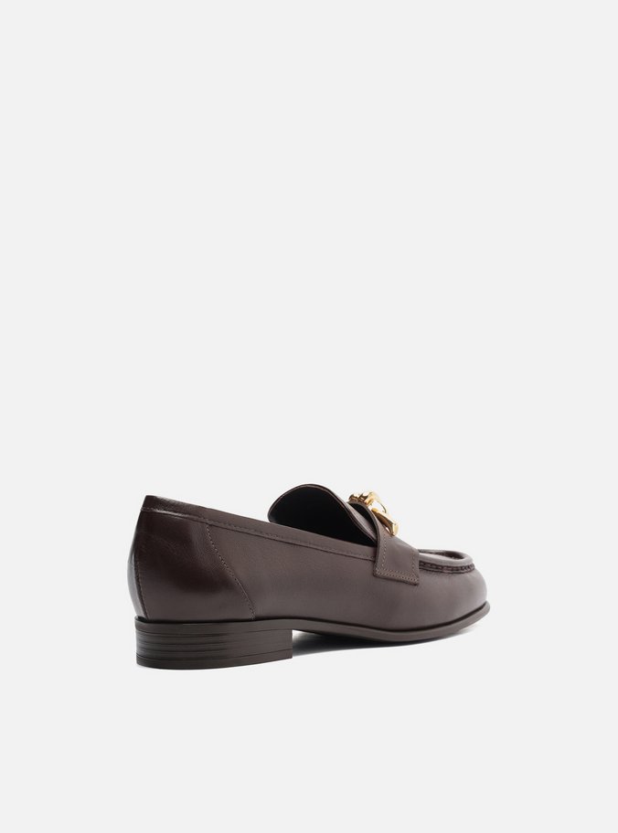Mocassim Marrom Couro Bico Redondo Metal Nó