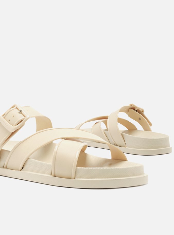Sandália Papete Off-White Fivela Lara Brizza