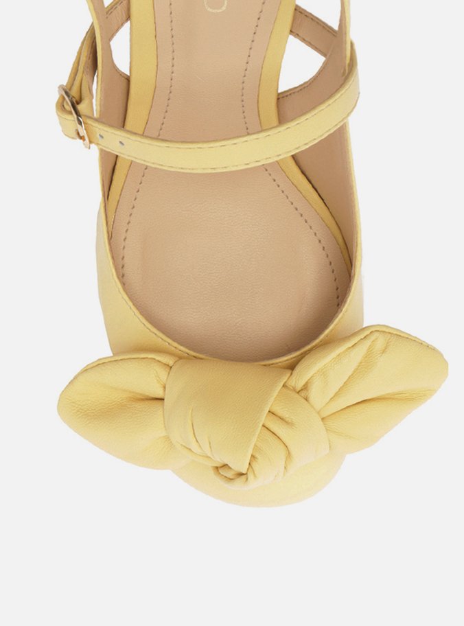 Sapato Boneca Amarelo Couro Salto Fino Laço
