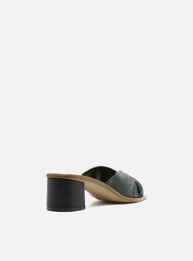 Mule Preto Bloco Drapeada