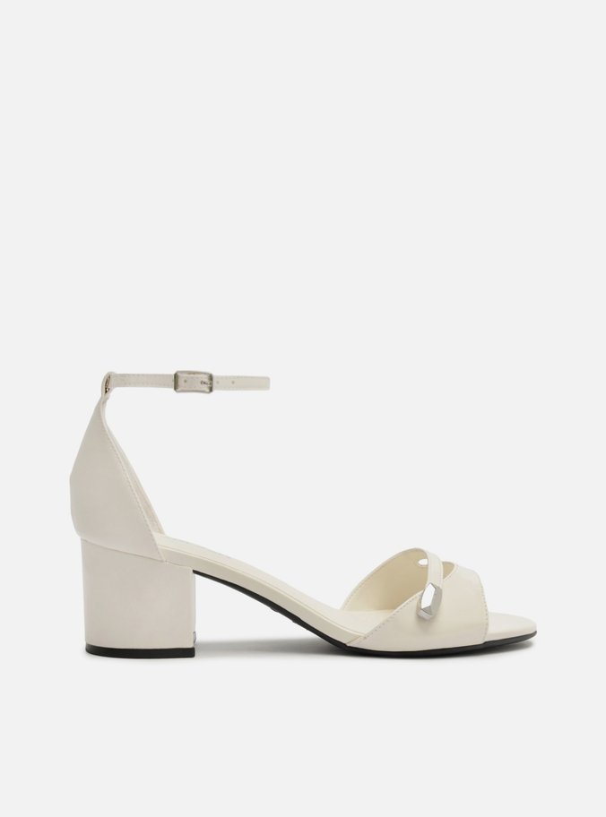 Sandália Off-White Salto Médio Bloco