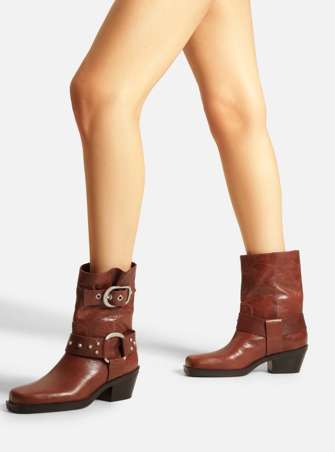Bota Marrom Couro Cano Curto Montaria West