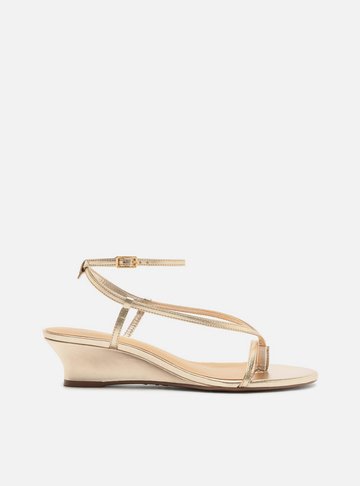 Sandália Dourada Salto Baixo Anabela Tiras Finas