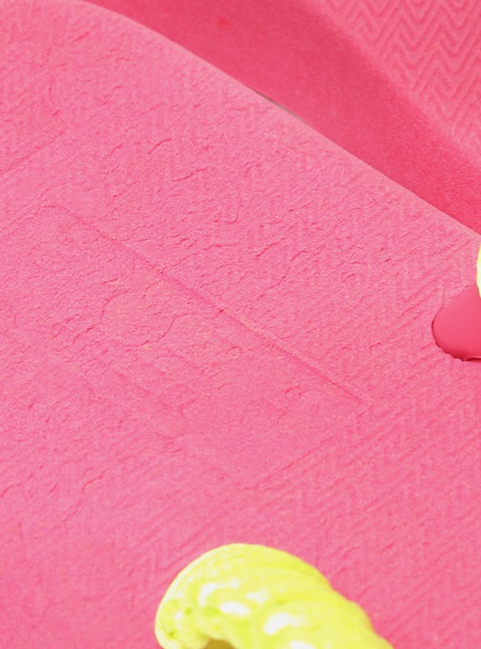 Chinelo de Dedo Rosa Macramê Artesanal Brizza Fun