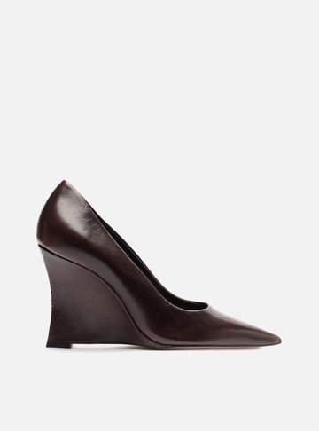 Scarpin Marrom Couro Salto Alto Anabela