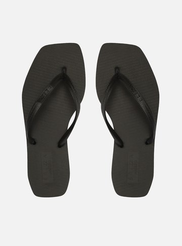 Chinelo de Dedo Preto Básico Square Brizza