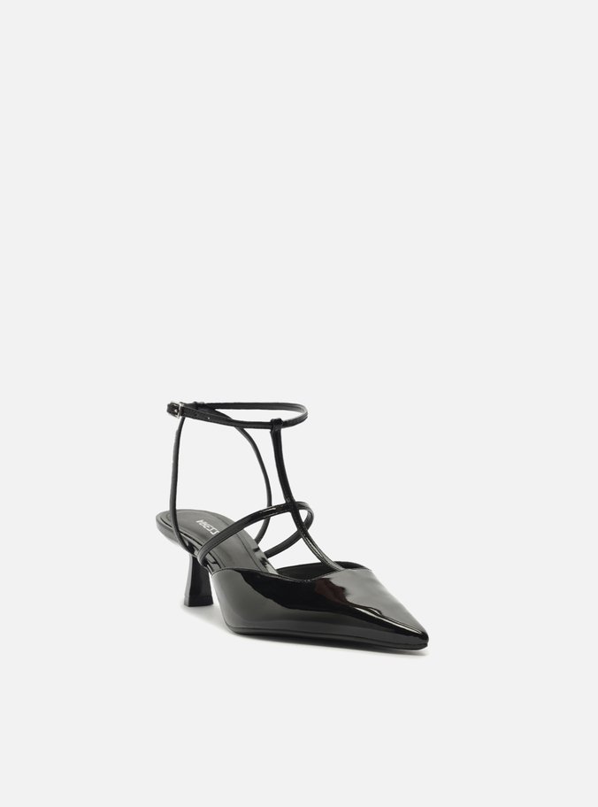 Scarpin Preto Verniz Salto Médio Aberto Tiras