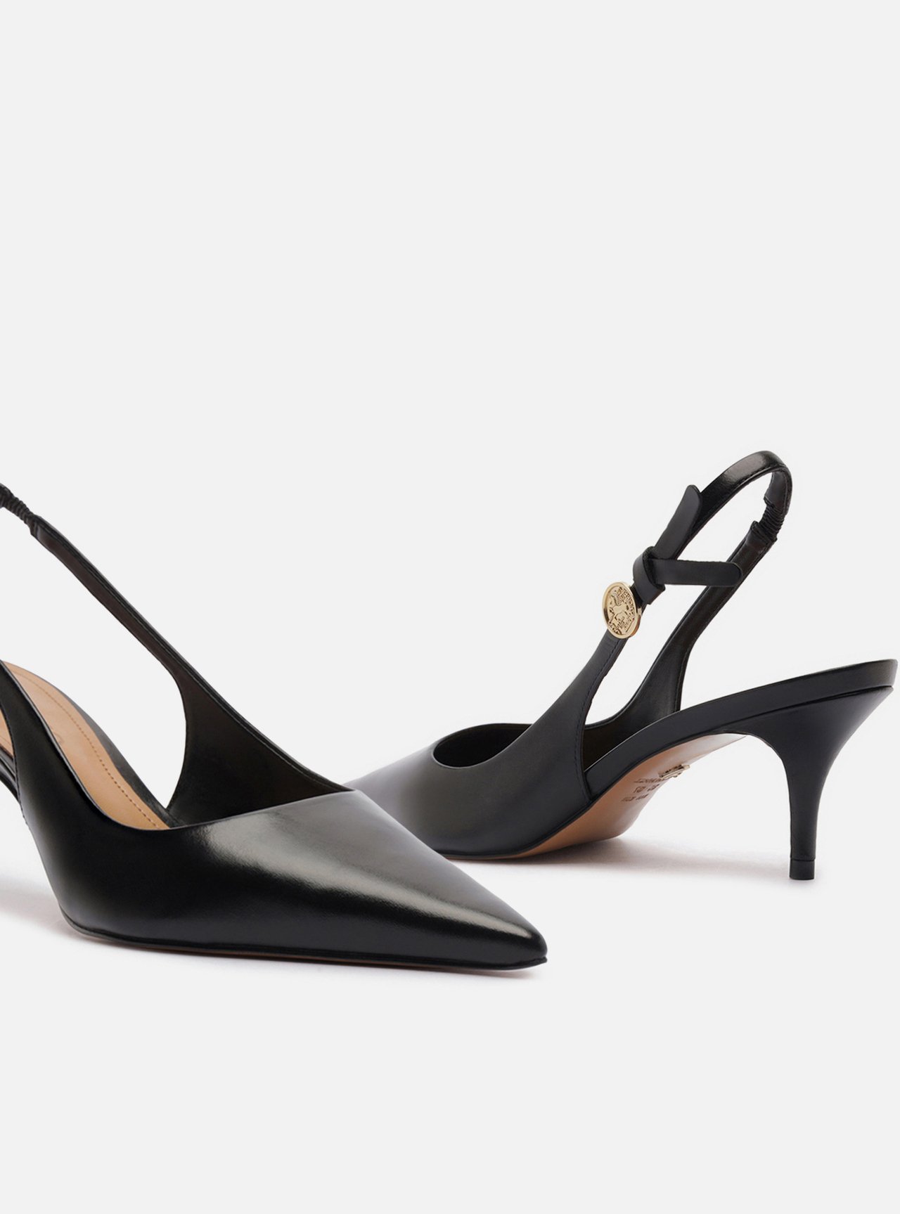 Scarpin Preto Couro Slingback Metal Heritage — foto 4