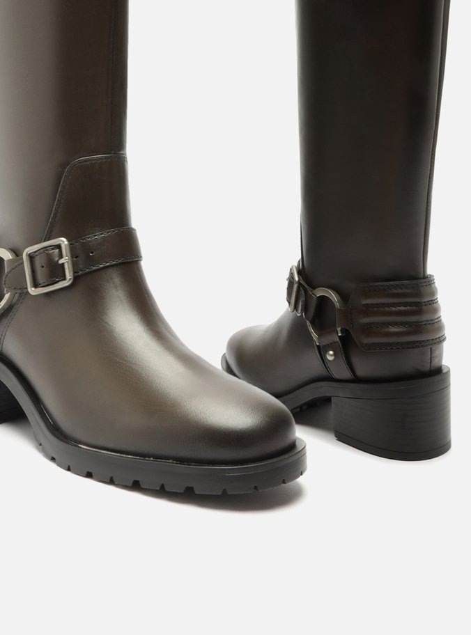 Bota Marrom Couro Cano Longo Tratorada Fivelas