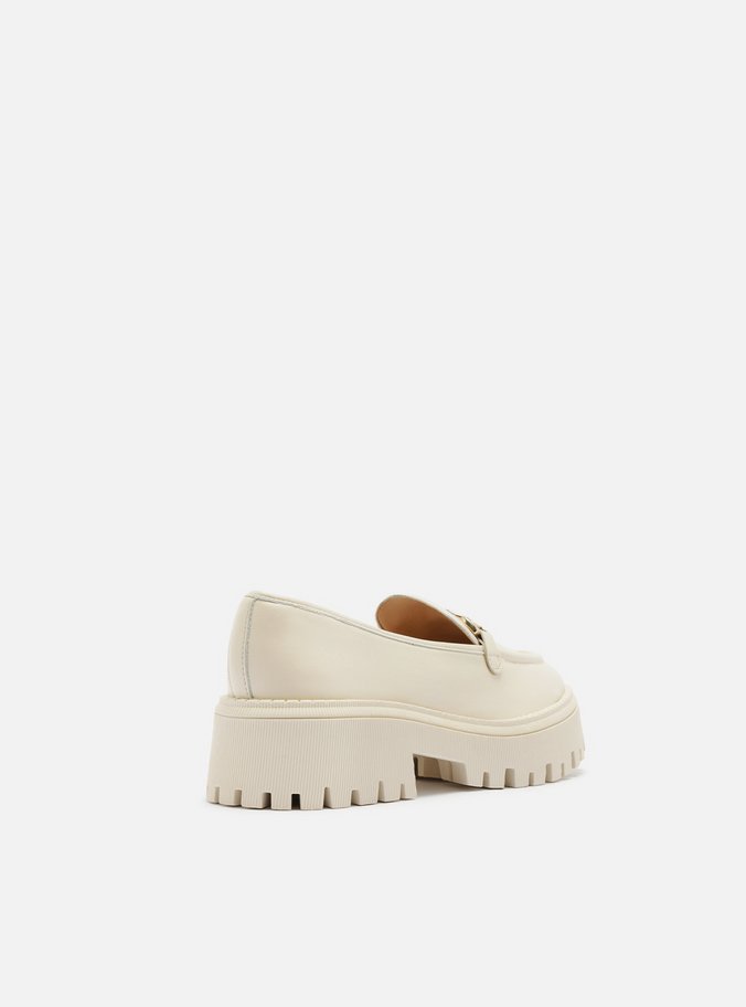Mocassim Off-White Couro Tratorado Bridão