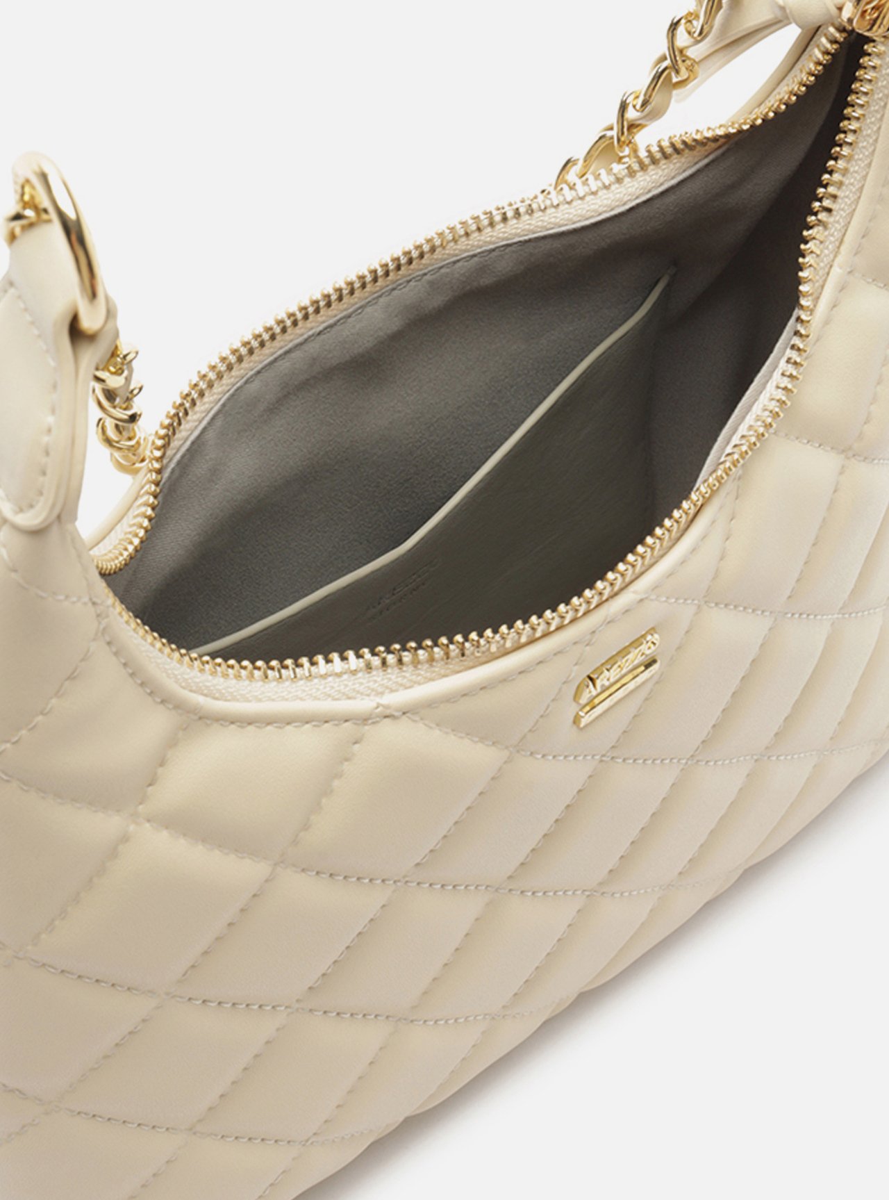 Bolsa Shoulder Branca Média Matelassê Alça Corrente — foto 4