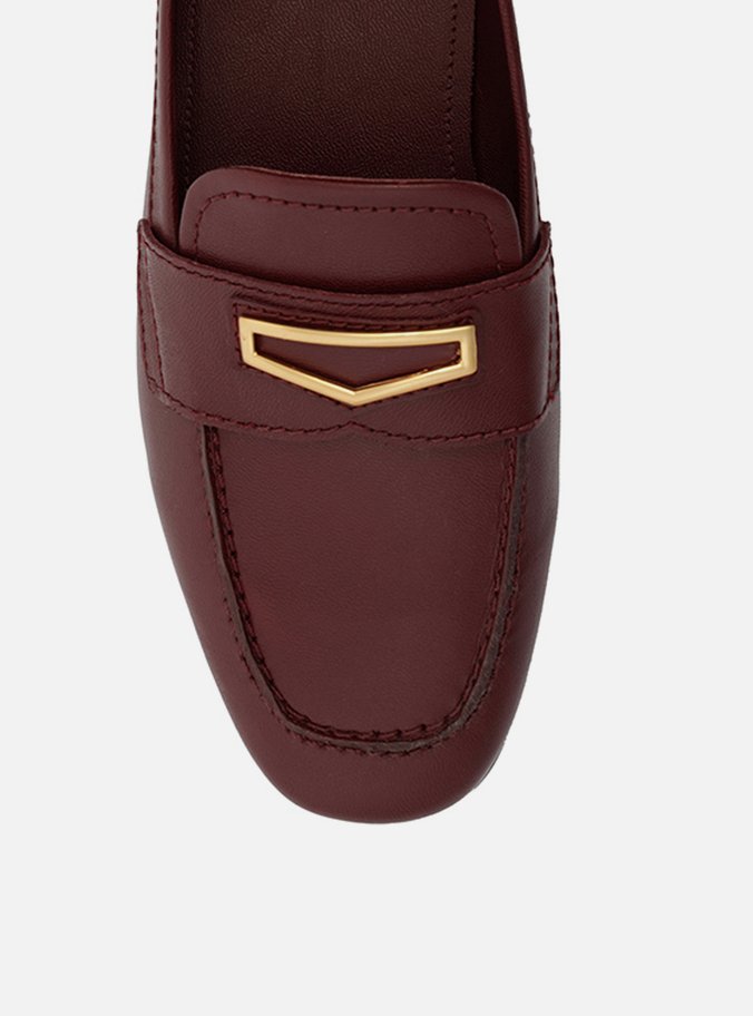 Mocassim Vermelho Couro Tira Metal