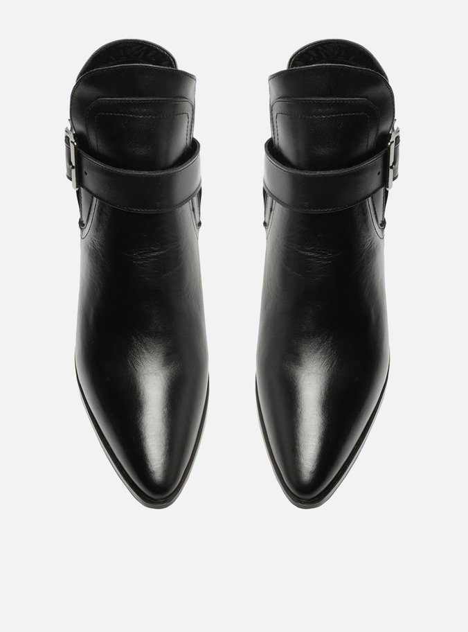 Bota Preta Couro Cano Curto Bico Fino Fivela
